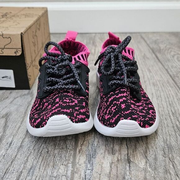 Club Canvas Pink and Black Sock Shoes Size 11T - Picture 2 of 12